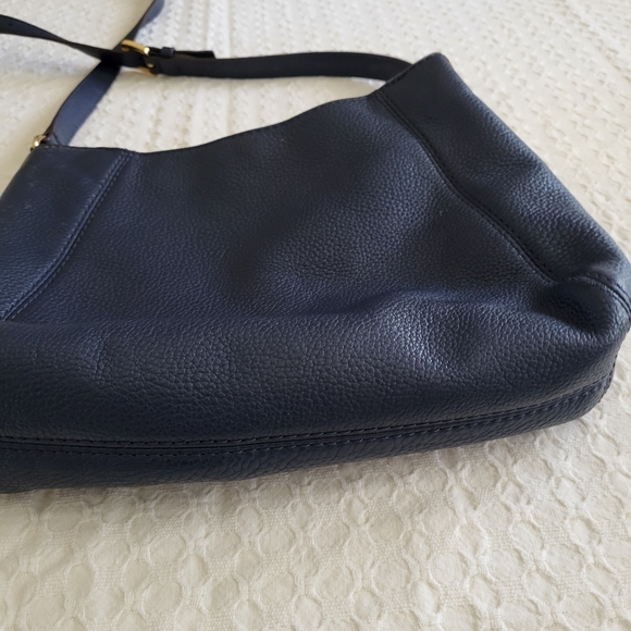 Michael Kors purse - Picture 4 of 4